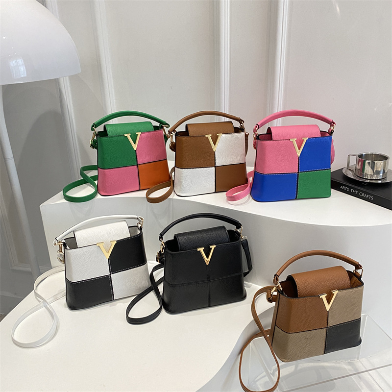 Стильные мини-сумки с V-образн – обзор и цена Luxury Bags No Logo