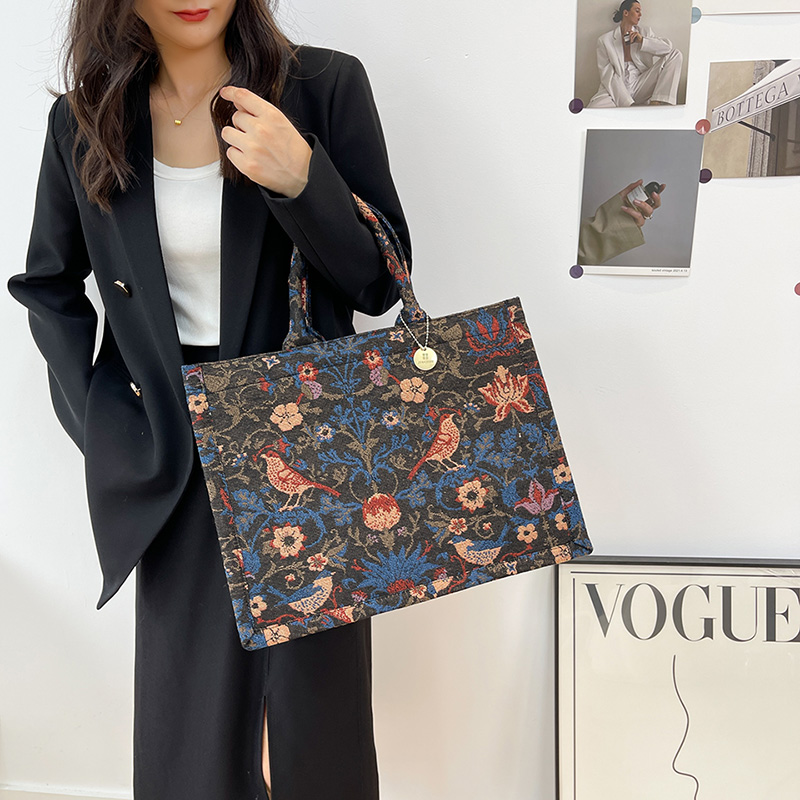 Вместительная сумка-тоут, роск – обзор и цена Luxury Bags Made In Italy