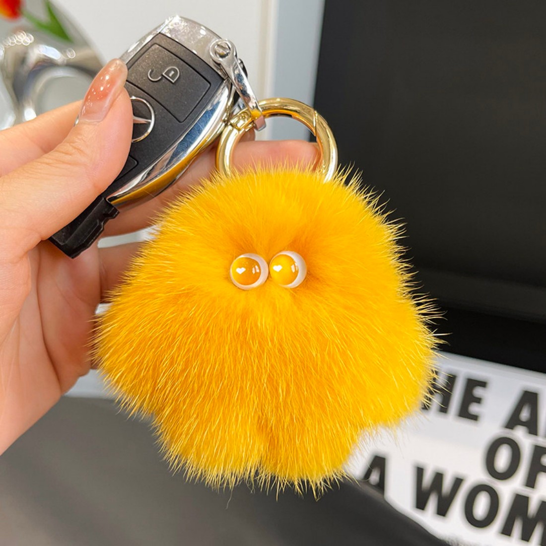Роскошный плюшевый брелок-кукл – обзор и цена Luxury Bags Yellow
