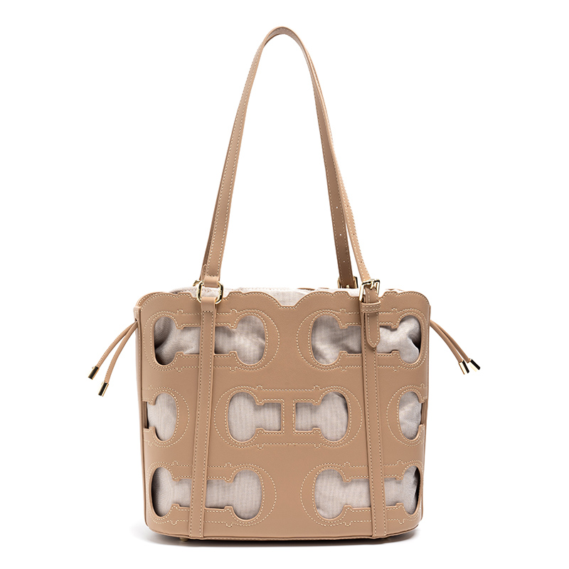 Сумка-тоут CH с вырезанным лог – обзор и цена Luxury Bags No Logo